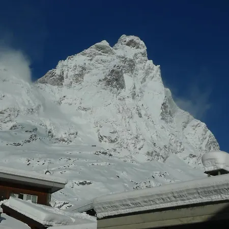 شقة 3 Bedrooms In The Heart Of Cervinia *
