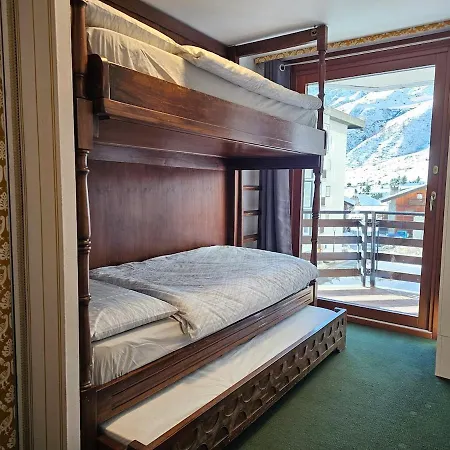 Апартаменти 3 Bedrooms In The Heart Of Cervinia *