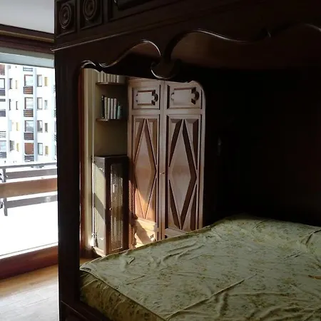 3 Bedrooms In The Heart Of Cervinia Апартаменти *