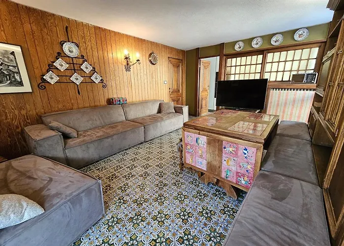 Апартаменти 3 Bedrooms In The Heart Of Cervinia