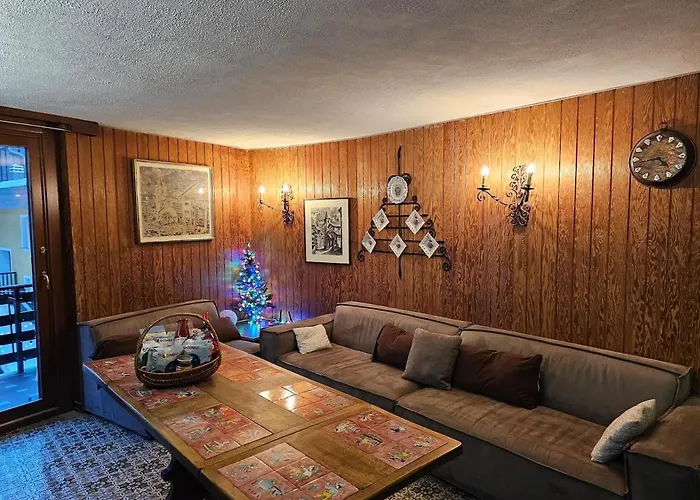 3 Bedrooms In The Heart Of Cervinia Апартаменти *